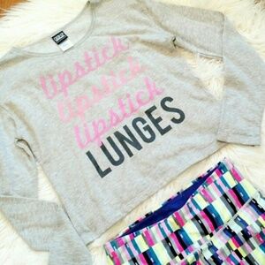 Chin Up Graphic Lipstick Lunges Cropped Sweatshirt Grey Pink SZ Medium